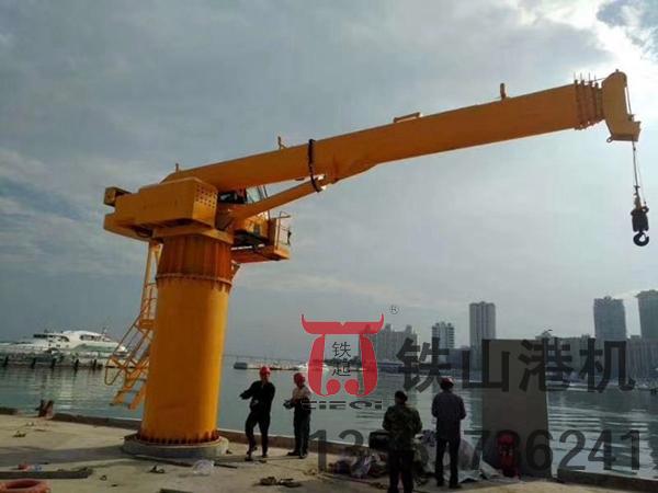 浙江寧波船用起重機廠家船用起重機高效貨物轉運